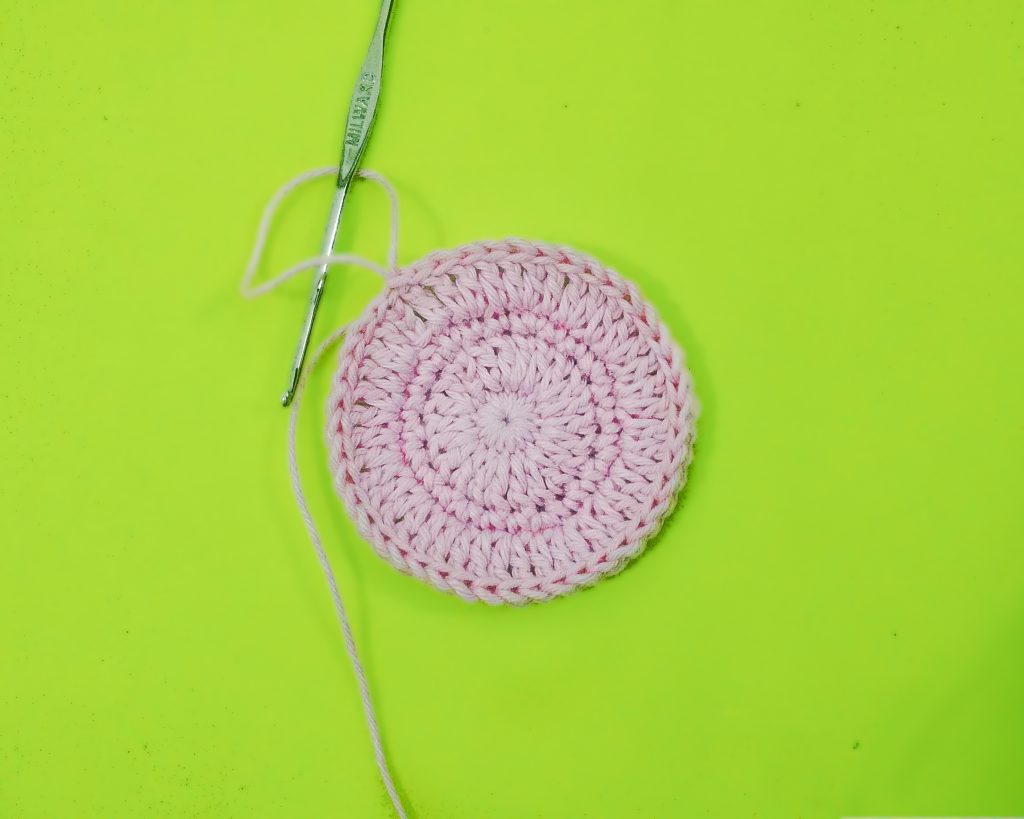 Continuação da receita bolinho amigurumi.